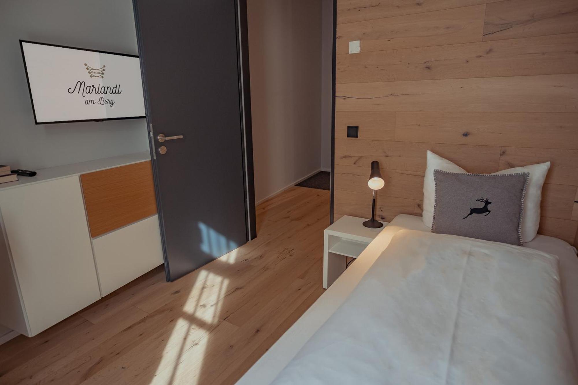 Mariandl Am Berg Hotel Амберг Екстериор снимка